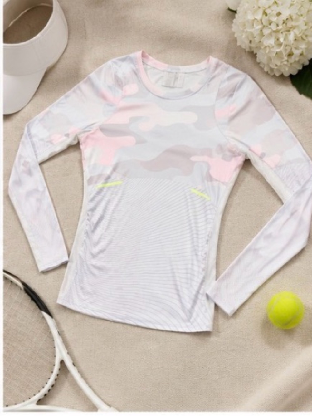 Lucky in Love Tennis Long Sleeve Camo Performance Top XS Pink Gray - Picture 3 of 8